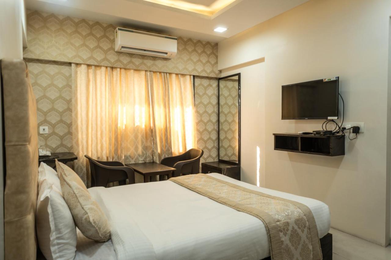 Hotel Dhavalgiri Thane Eksteriør bilde