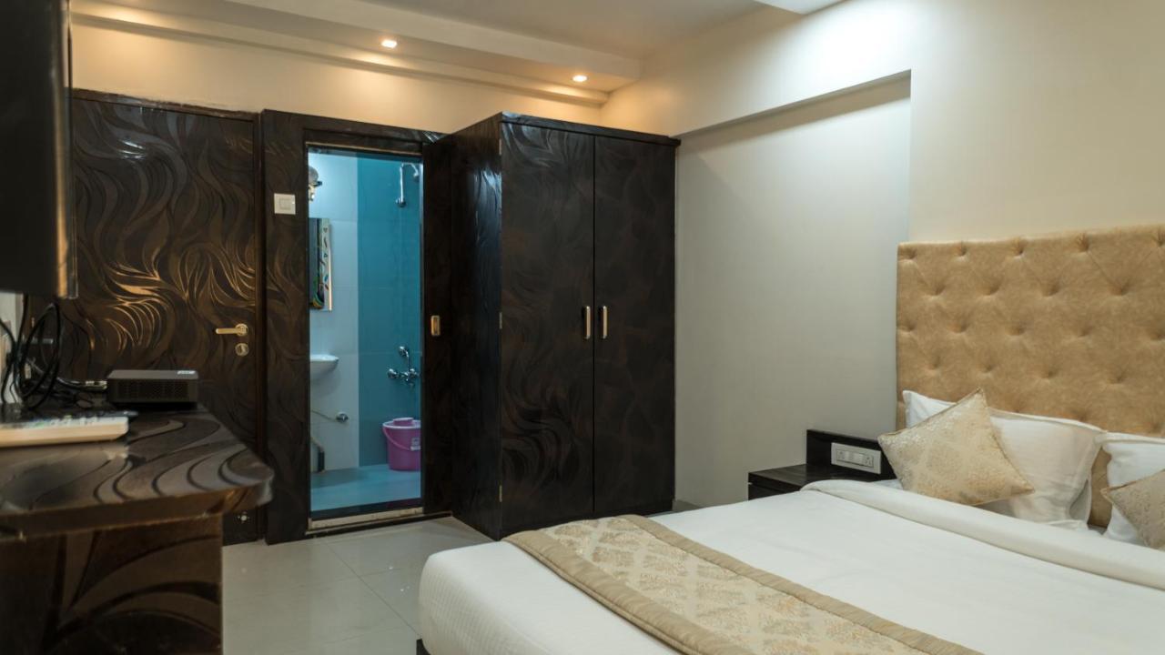 Hotel Dhavalgiri Thane Eksteriør bilde